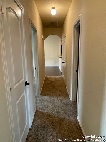 Image 24 of 35 For 713-717 Creekside Cir