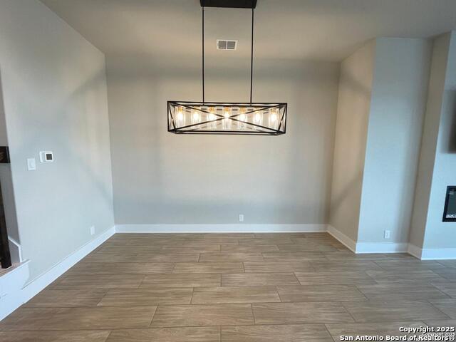 Image 4 of 19 For 20675 Huebner  # 525