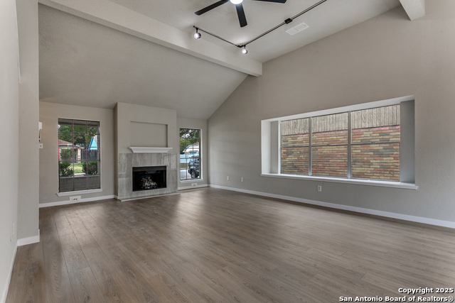 Image 4 of 25 For 14923 Eagle Run