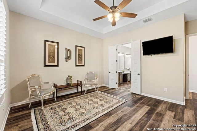 Image 20 of 29 For 105 Gaucho  