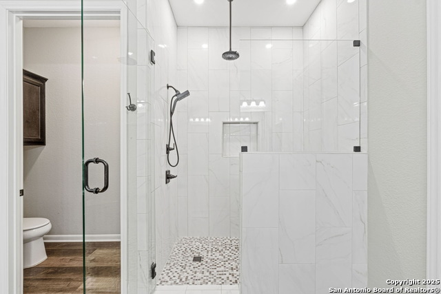 Image 22 of 29 For 105 Gaucho  