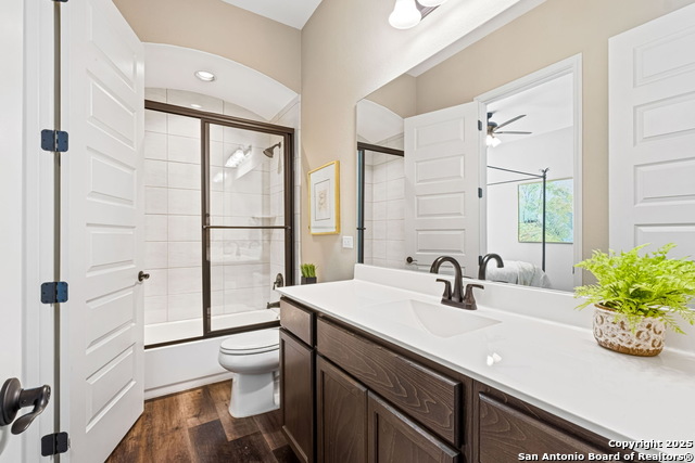 Image 27 of 29 For 105 Gaucho  