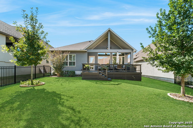 Image 28 of 29 For 105 Gaucho  