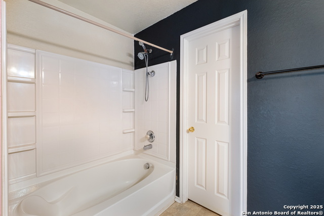 Image 17 of 31 For 2118 Opelousas