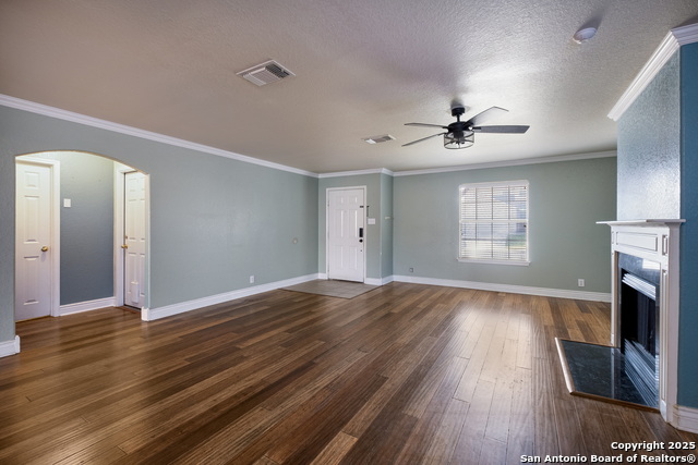 Image 6 of 31 For 2118 Opelousas