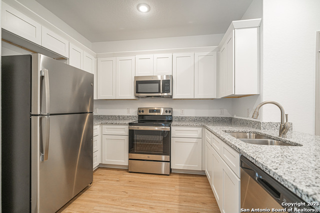 Image 10 of 24 For 7519 Gramercy 102