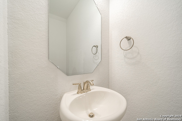 Image 18 of 24 For 7519 Gramercy 102