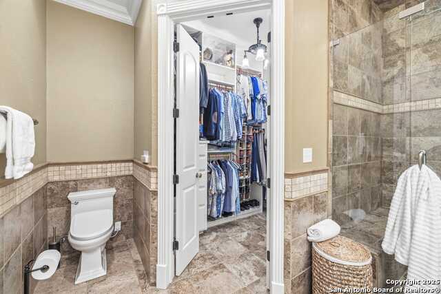 Listing photo id 23 for 150 St Andrews Loop E