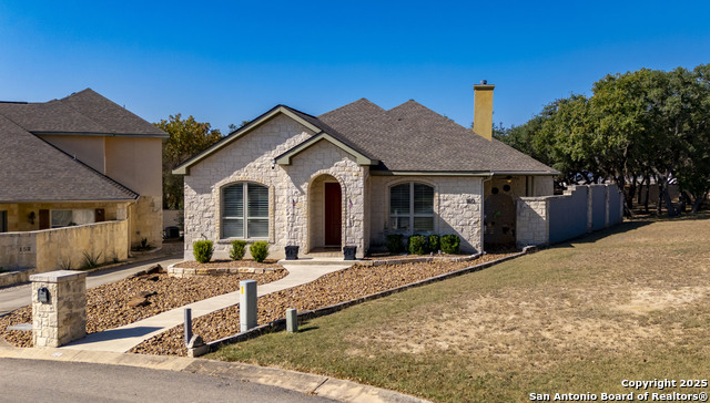 Listing photo id 34 for 150 St Andrews Loop E