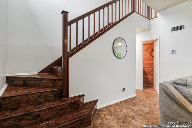 Image 19 of 30 For 2963 Ash Field