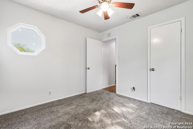 Image 22 of 30 For 2963 Ash Field