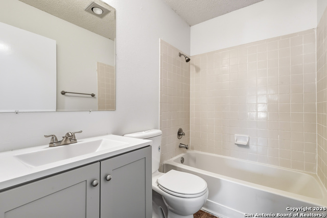 Image 23 of 30 For 2963 Ash Field