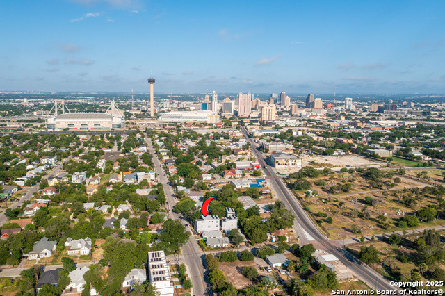 Image 29 of 29 For 811 Montana  1101