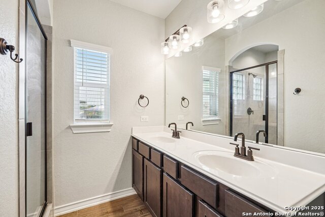 Image 15 of 45 For 7002 Comanche Star