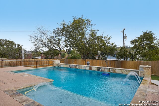 Image 39 of 45 For 7002 Comanche Star