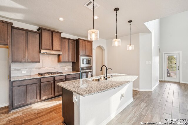 Image 7 of 45 For 7002 Comanche Star