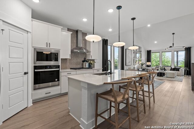 Image 11 of 24 For 12429 Redwater