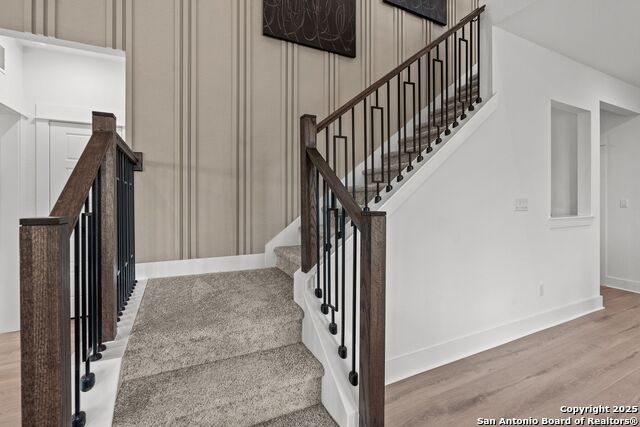 Image 8 of 24 For 12429 Redwater