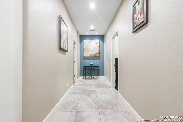 Image 18 of 45 For 15123 Mossoak Cove