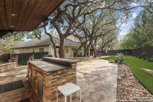 Image 36 of 45 For 15123 Mossoak Cove