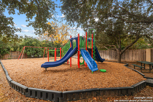 Image 44 of 45 For 15123 Mossoak Cove