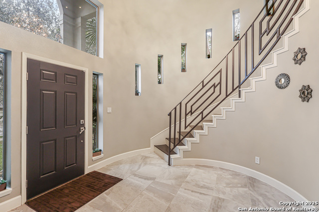 Image 5 of 45 For 15123 Mossoak Cove