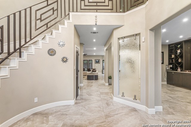 Image 6 of 45 For 15123 Mossoak Cove