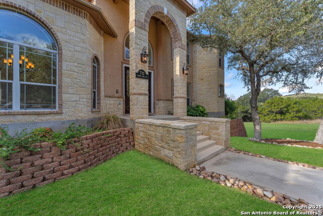 Listing photo id 0 for 732 Pr 1712  