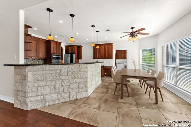 Listing photo id 24 for 732 Pr 1712  