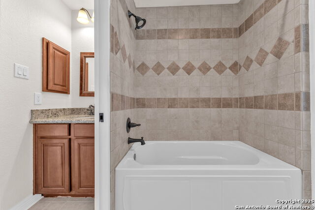 Listing photo id 29 for 732 Pr 1712  