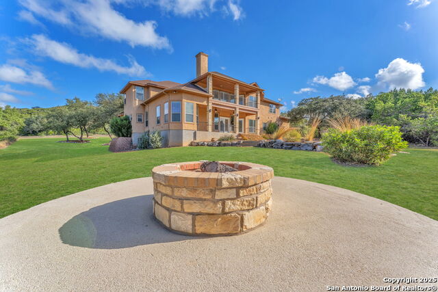 Listing photo id 4 for 732 Pr 1712  