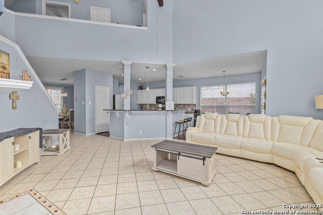 Image 17 of 39 For 718 Wildgrove Ln