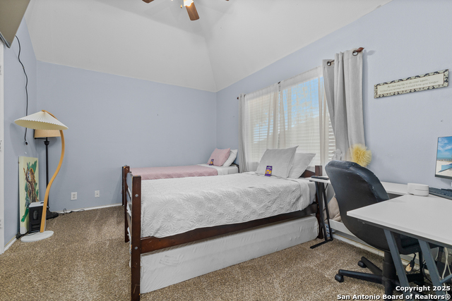 Image 25 of 39 For 718 Wildgrove Ln