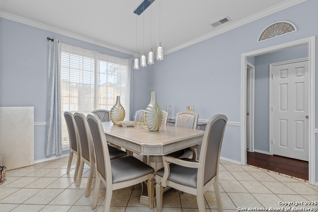 Image 8 of 39 For 718 Wildgrove Ln