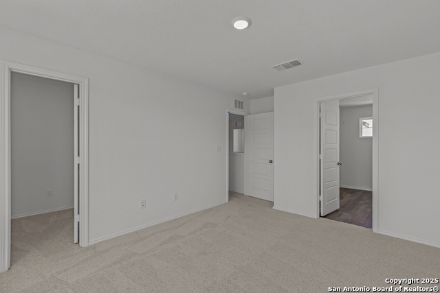 Image 22 of 28 For 4053 Bermuda Ln