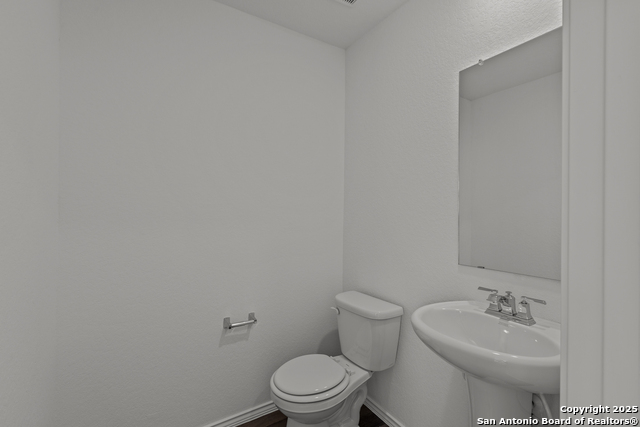 Image 24 of 28 For 4053 Bermuda Ln