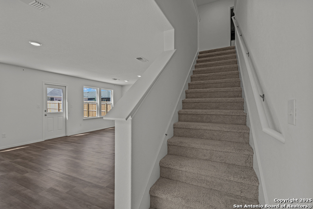 Image 26 of 28 For 4053 Bermuda Ln