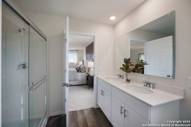 Image 20 of 29 For 4133 Bermuda Ln