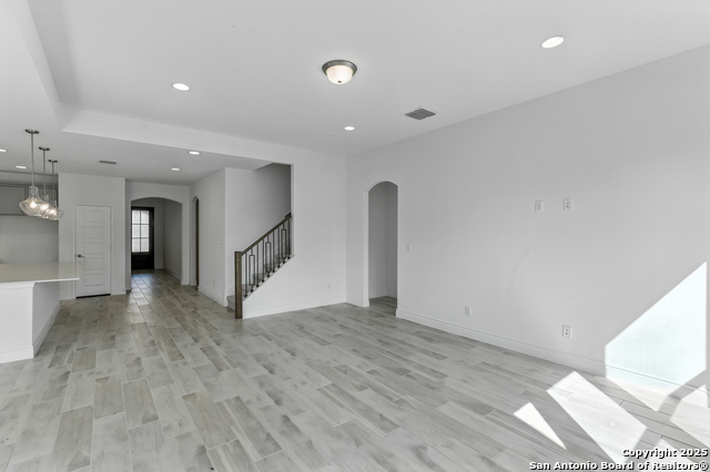 Image 14 of 25 For 1408 Halletsville