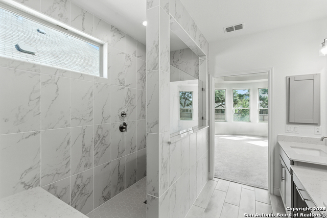 Image 18 of 25 For 1408 Halletsville