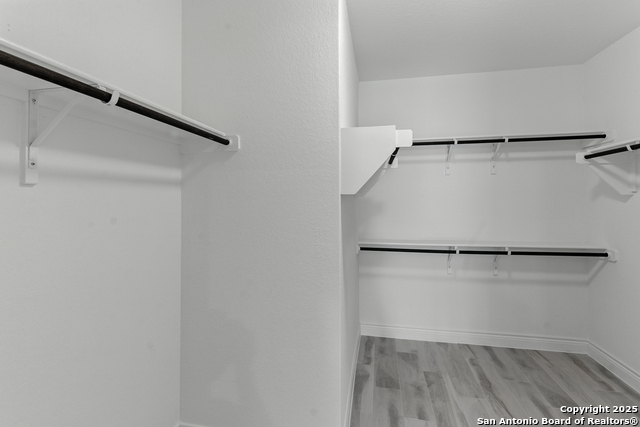 Image 19 of 25 For 1408 Halletsville