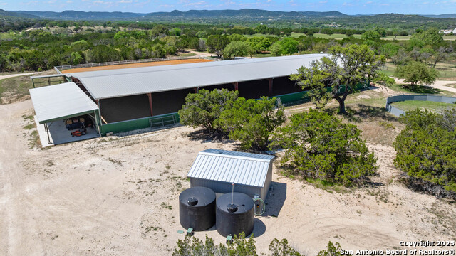 Listing photo id 13 for 728 Upper Moffett