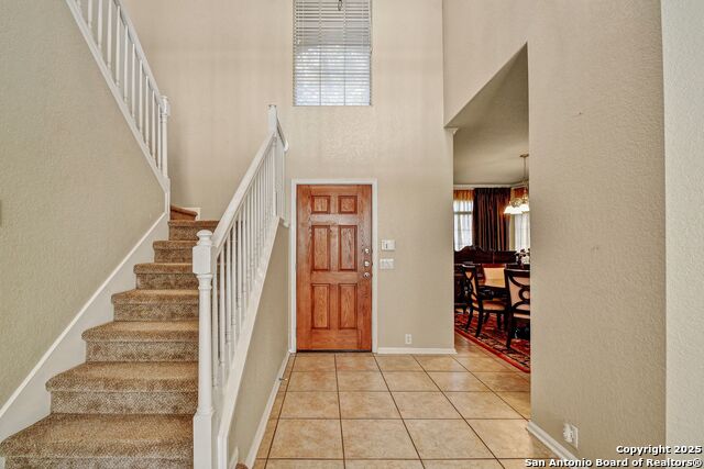 Listing photo id 8 for 1210 Wilder Pond