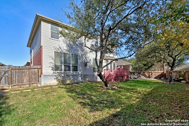 Listing photo id 15 for 1210 Wilder Pond