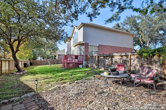 Listing photo id 17 for 1210 Wilder Pond