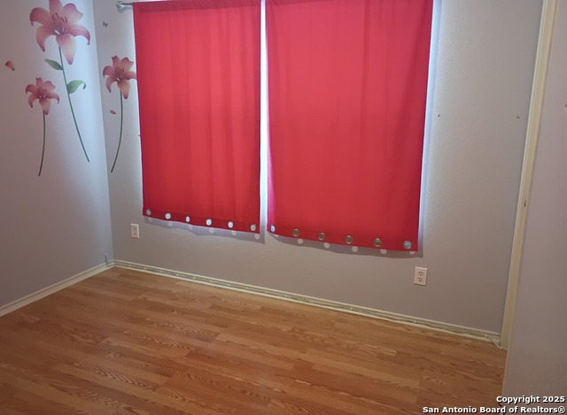 Listing photo id 10 for 9866 Placid Bay