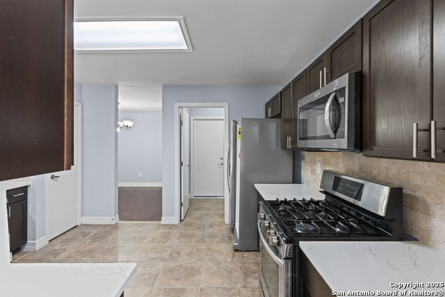 Image 10 of 32 For 7450 Silent Cloud