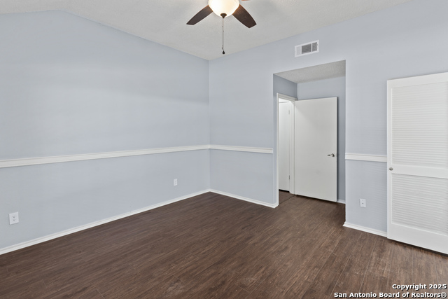 Image 16 of 32 For 7450 Silent Cloud