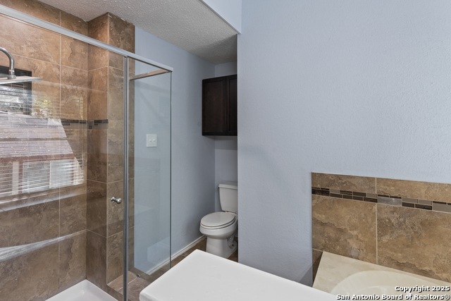 Image 18 of 32 For 7450 Silent Cloud