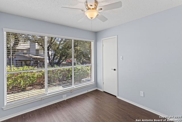 Image 21 of 32 For 7450 Silent Cloud